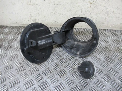 Nissan Micra IG-T 2017 Acenta K14 0,9 gasolina MK5 escotilla tapa de llenado de combustible *8763 Foto 1 de 4