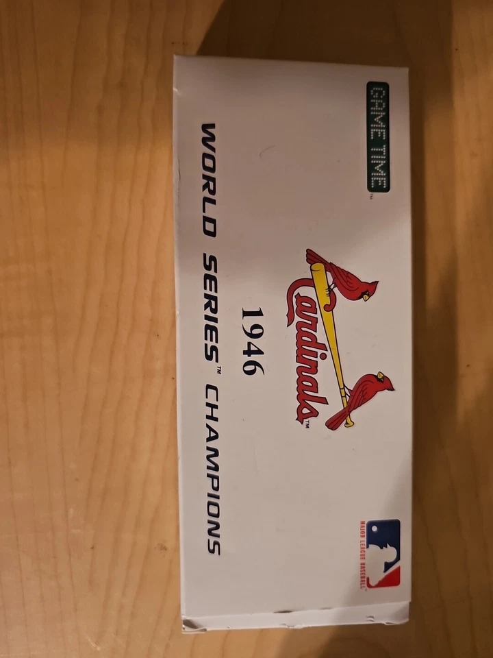 NEW 1946 World Series Champions St. Louis Cardinals Watch / Game Time MLB 2005 - Image 1 of 4
