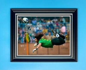 Rene Higuita signiertes Foto gerahmt mit Beweis & COA Autogramm Fußball Skorpion Kick - Bild 1 von 11