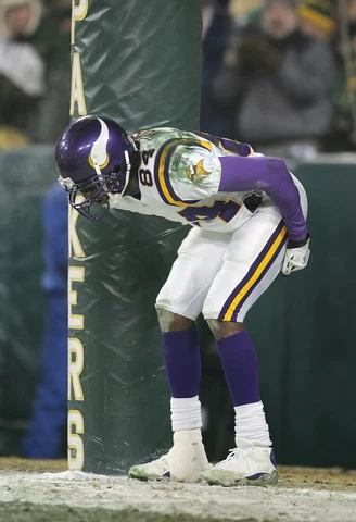 Randy Moss Minnesota Vikings NFL 13"x19" Poster Gloss Print 14N Cover