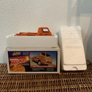Johnny Lightning Super Magmas 1:24 Scale Diecast Bob Riggle’s Hemi XPress - Picture 1 of 12
