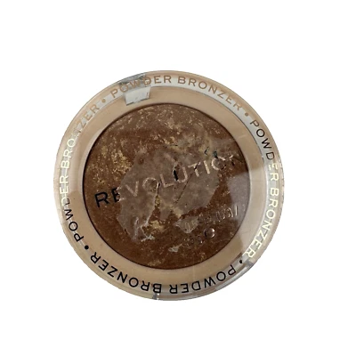 Makeup Revolution Bronzer Reloaded, Long Weekend, 0.53oz NEW (10C) - Image 1 of 2