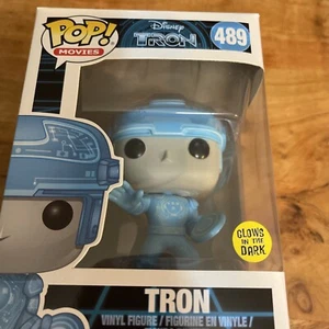 FUNKO POP MOVIES TRON GITD GLOWS IN THE DARK VINYL FIGURE 489 Im Protector - Bild 1 von 8