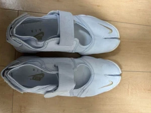 Nike Womon's US 11 Air Rift Breathe Football Grey DJ4639-001 - Picture 1 of 5