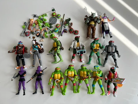 Huge (15) Loyal Subjects BST AXN TMNT Ninja Turtles Lot - Loose, MINT, Complete! Cover