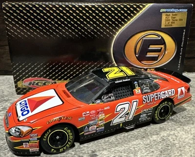 2000 ELLIOTT SADLER CITGO FORD TAURUS 1/24 ACTION ELITE NASCAR DIECAST - Image 1 of 4