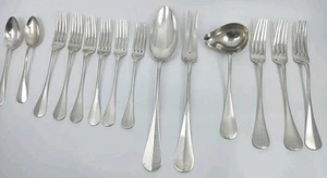 Antica posata inglese in argento sterling 1876. Frederick Brasted, Londra 758 g - Foto 1 di 24