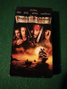 Pirates of the Caribbean: The Curse of the Black Pearl (VHS, 2003) - Picture 1 of 3