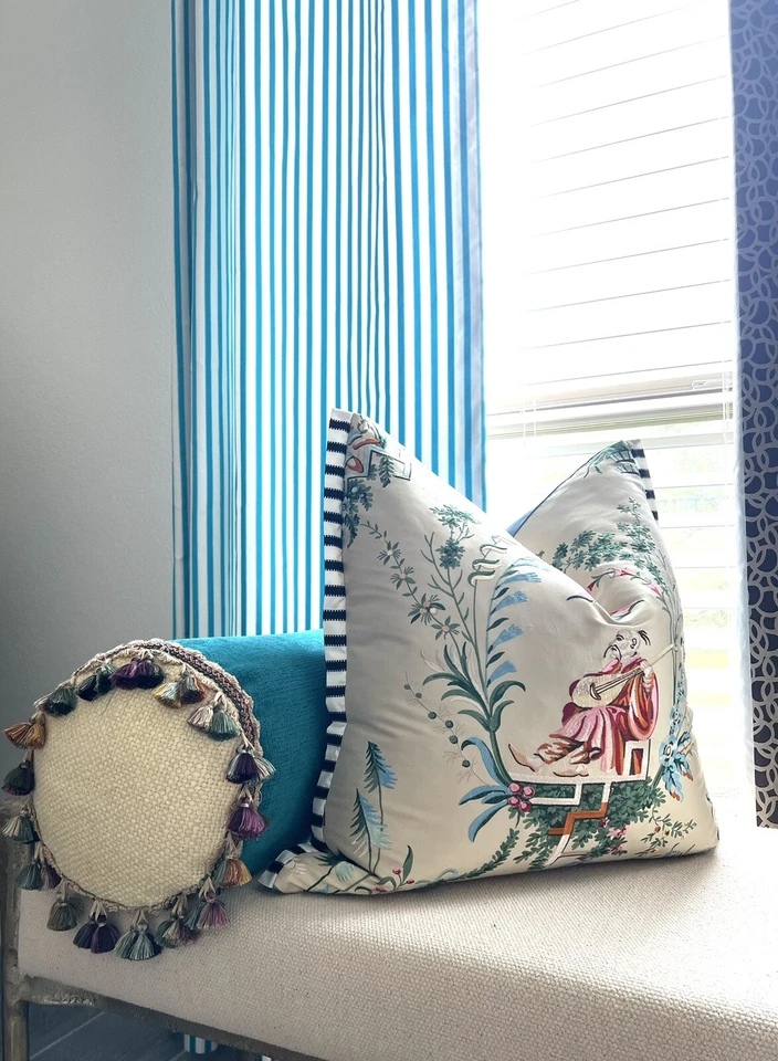 FUNDA de cojín Le Jardín Chinois ~ River Song bordada por Brunschwig & Fils Foto 1 de 4