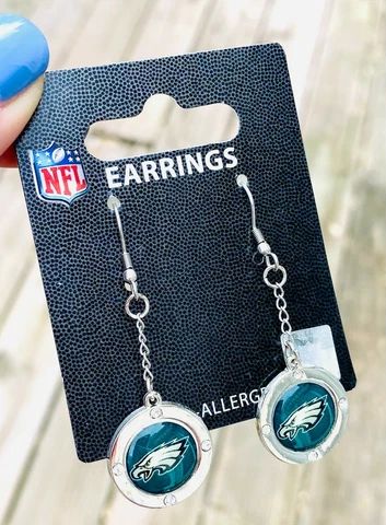 Philadelphia Eagles Round Crystal Dangle Earrings Cover