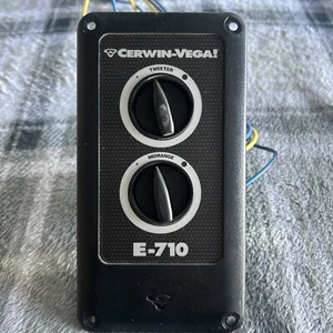 Comando anteriore CERWIN-VEGA E-710 per parte midrange e tweeter - Foto 1 di 3