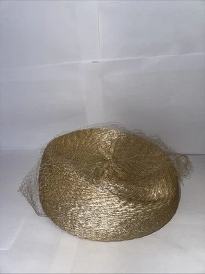 Chapéu de igreja vintage 1950/60’s bronzeado ráfia palha feminino tecido feito em união - Imagem 1 de 4