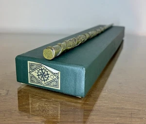 The Noble Collection Hermine Granger’s Zauberstab in Ollivander’s Box Harry Potter - Bild 1 von 11