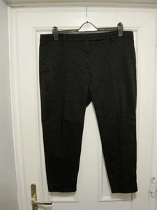 Schwarze Marks & Spencer Damenhose Größe 18 kurzes Bein = 23 Zoll. - Bild 1 von 6