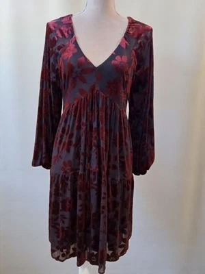 Taylor Velvet Burnout Red Black Babydoll Floral Puff Sleeves Sz 10 Vamp Dark - Image 1 of 4