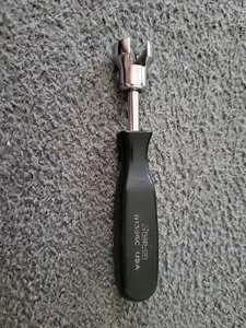 Vintage SNAP-ON TOOLS BRAKE SPRING RETAINING TOOL MODEL: B1356C USA - Picture 1 of 8