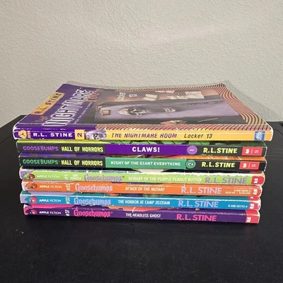 Lot of 7 R.L. Stine Assorted Books: Goosebumps, Hall Of Horrors & More - Image 1 of 4