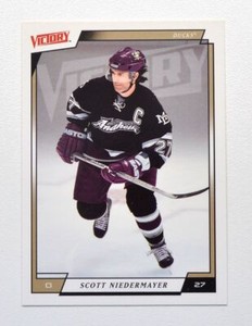 2006-07 Upper Deck Victory #5 Scott Niedermayer