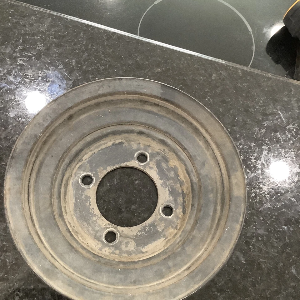 Ford Mustang Torino 351C 1970 1971 original usado polea de manivela sin aire acondicionado 2 ranuras Foto 1 de 4