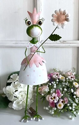 Shabby Landhaus, großer Frosch Froschkönig, Metall Weiß -  Rosa - Grün, 41 cm - Bild 1 von 4
