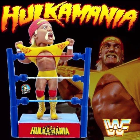 HULK HOGAN WWE Wrestling "Wrestlemania" WWF Hulkamania "Shirt Rip" Bobblehead Cover