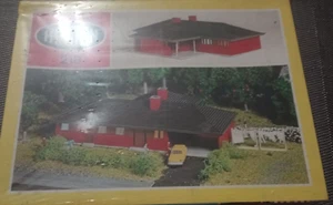 Casa estilo rancho ladrillo Heljan HO vintage. Kit 218. SELLADO NUEVO EN CAJA - Imagen 1 de 3