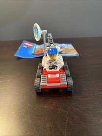LEGO City: Space Moon Buggy (3365) 100% Complete w/ Instructions and Mini Figs