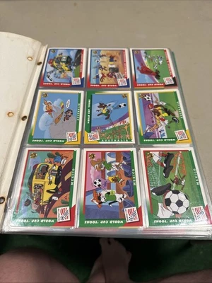 Juego completo de tarjetas de fútbol Toons Copa Mundial Estados Unidos 1994 como nuevas Foto 1 de 4