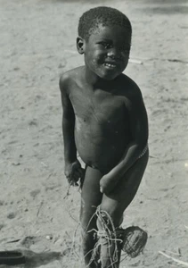 Africa Cameroon Oudjilla young boy Portrait Old Photo Defossez 1970's - Imagen 1 de 3