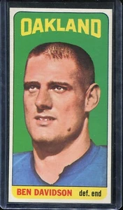1965    Topps   Football    # 137   Ben Davidson   (NM)   Near Mint - Picture 1 of 2