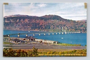 Postcard Eddie Mays Inn Hood River Oregon Aerial View - Picture 1 of 2