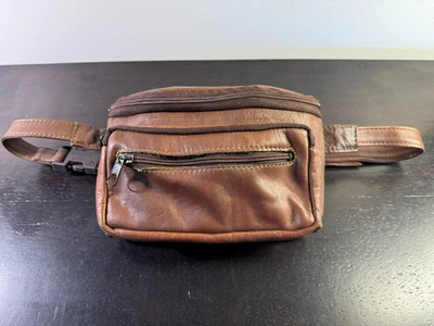 Bonita Riñonera/Cinturón-Bolso Marrón Cuero Genuino, Hecho en Columbia, Usado en Excelente Condición Foto 1 de 4