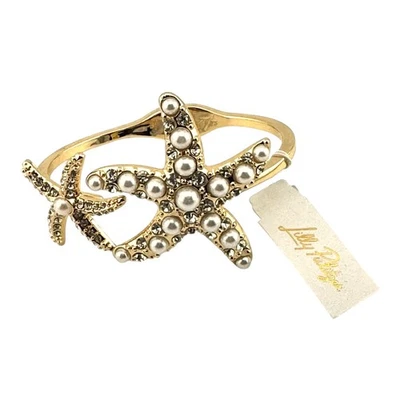 Brazalete estrella de mar Lilly Pullitzer con decoraciones doradas y perladas  Foto 1 de 4