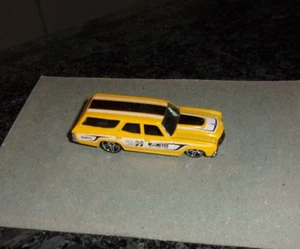 HOT WHEELS 70 CHEVELLE SS Performance Yellow Die Cast 1:64 - Picture 1 of 5