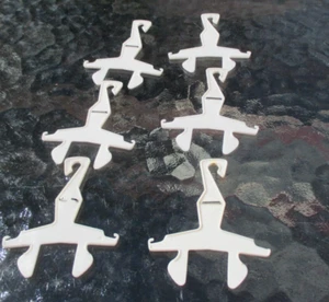 Vintage Barbie PAK Fashion Clothing Hangers 1960s Lot - Picture 1 of 11