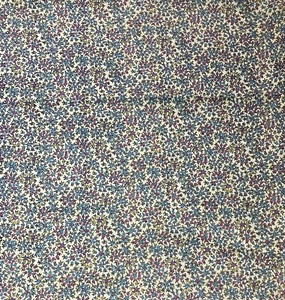 BEAUTIFUL VINTAGE UNBRANDED FLORAL COTTON BLEND FABRIC BTHY - Picture 1 of 3
