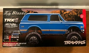Traxxas TRX-4 1/10 High Trail RC Crawler '72 Chevy K5 Blazer Blue Body 92086-4 - Picture 1 of 6
