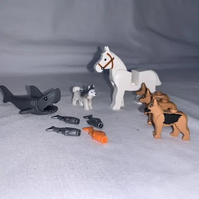 Lego Minifigure Scaled Creatures Dog Horse Shark Animal Lot  - Image 1 of 4