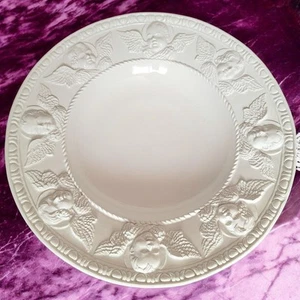 Vintage Large italian pasta bowl with Putti Cherubs - Picture 1 of 3