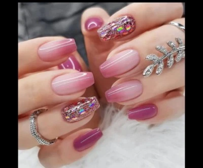 ✅ 24 Stück Glänzende Mittelgroße Kunstnägel, Rosa-lila Press- On Fake Nails - Bild 1 von 4