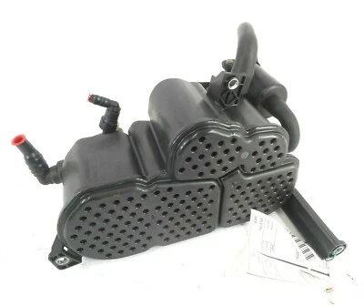 Bote de carbón de vapor de combustible para Audi A8L Quattro 11-19 OEM Foto 1 de 2