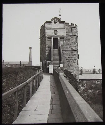 Glas magische Laterne Dia KÖNIG CHARLES TOWER CHESTER UM 1890 ALTES VIKTORIANISCHES FOTO  - Bild 1 von 2