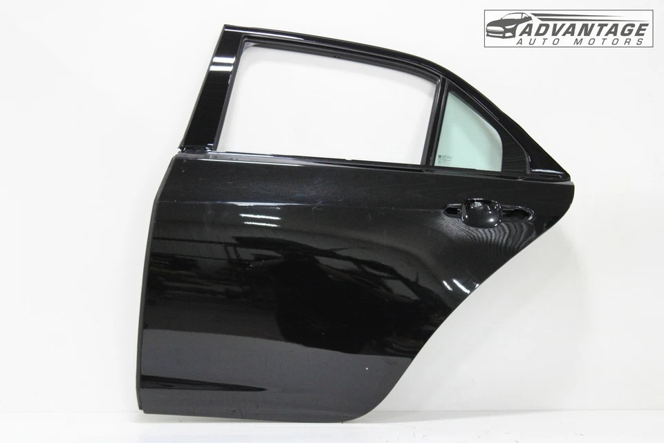 Cadillac CTS 2014-2019 carcasa de puerta trasera izquierda negra con hervidor metálico OEM Foto 1 de 4