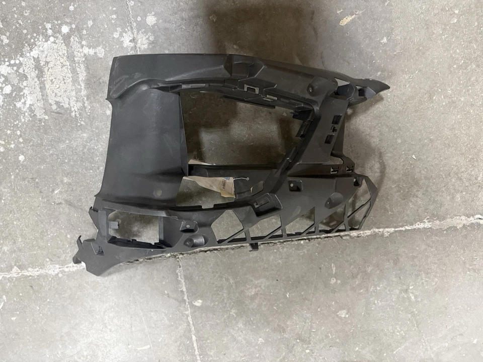 SOPORTE PARACHOQUES DELANTERO IZQUIERDO BMW 3 G20 NUEVO 51118069349 8069349 2019 ORIGINAL Foto 1 de 3