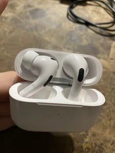 airpods pro2nd gen - Photo 1 sur 2
