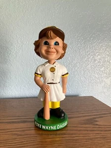 Fort Wayne Daisies - Retro Bobblehead - Bild 1 von 5