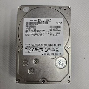 Hitachi Deskstar Desktop Drive 750GB HDD SATA II 3.5" 7200RPM - 0A35154 - Picture 1 of 2