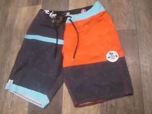 Mens Volcom Surf And Turf Board Swim Shorts 4 Way Stretch Size 32 - Picture 1 of 4