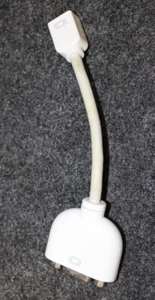 🔌 Apple Mini-VGA to VGA Adapter – Connect Your Apple to an External Display - Picture 1 of 3