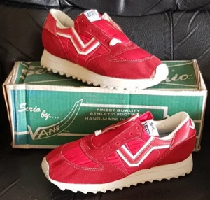 VANS SERIO 252 Runners - 1986 - Zapatos para correr vintage - 5 UK / 6B EE. UU. - NOS Rojo - Imagen 1 de 13